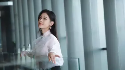 武汉街头飞机视频真相